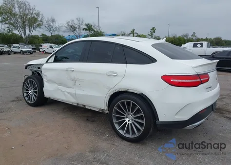 2017 Mercedes-Benz Amg Gle 43 Coupe 4Matic z USA, uszkodzony, nr VIN 4JGED6EB6HA069641